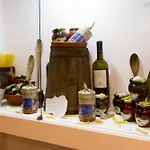 La Taverna Aparthotel 3*