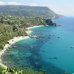 La Taverna Capo Vaticano