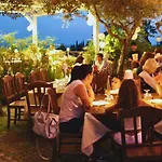 Aparthotel La Taverna