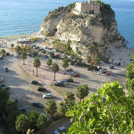 La Taverna Lägenhetshotell Capo Vaticano