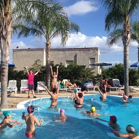 La Taverna Lägenhetshotell Capo Vaticano