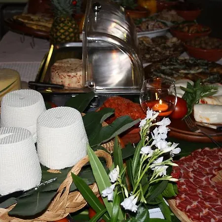La Taverna