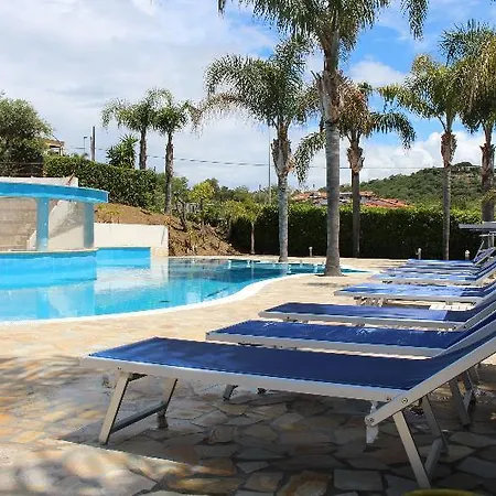 Aparthotel La Taverna Capo Vaticano