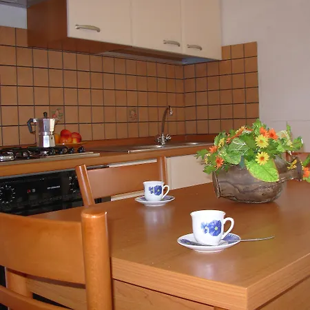 La Taverna Aparthotel