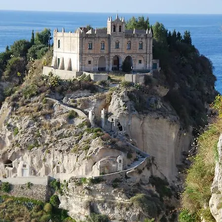 La Taverna Капо-Ватикано