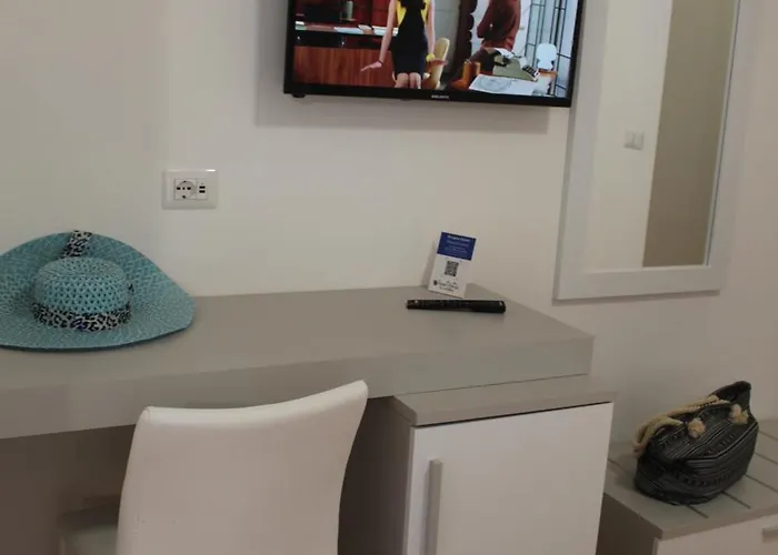 La Taverna Lägenhetshotell 3*